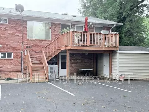 5315 Greenbrook Dr #B, Charlotte, NC 28205