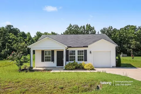 385 Dasu Dr, Clayton, NC 27520