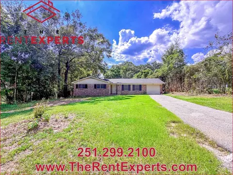 1254 Lake Circle Dr W #1, Mobile, AL 36693