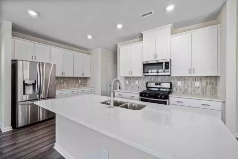 1102 Depot Dr, Durham, NC 27703