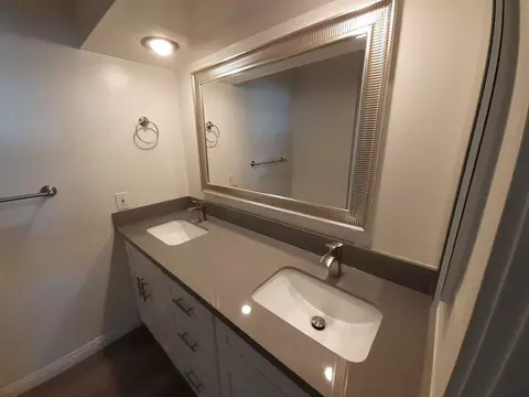 1801 Bedford Ln #1801A, Newport Beach, CA 92660
