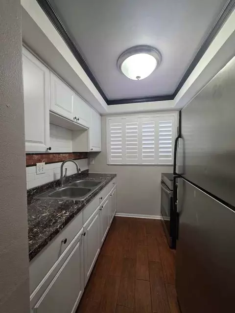 1221 Drew St #B19, Clearwater, FL 33755