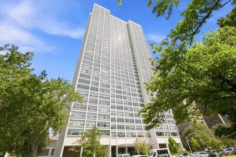 1700 E 56th St #2406, Chicago, IL 60637