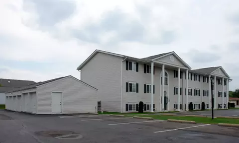 260 Wilbur Dr NE #260C, North Canton, OH 44720
