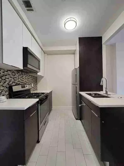 1122 Chestnut Ave, Brooklyn, NY 11230