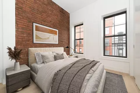 248 Mott St #13A, New York, NY 10012