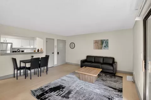 13160 W 88th Ct #1613072P, Lenexa, KS 66215