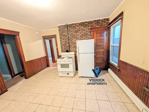 582 Ferry St #1L, New Haven, CT 06513