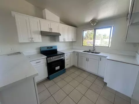 12935 Abbott Ct #F, Garden Grove, CA 92841