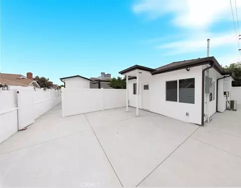 536 Myrtle St, Glendale, CA 91203