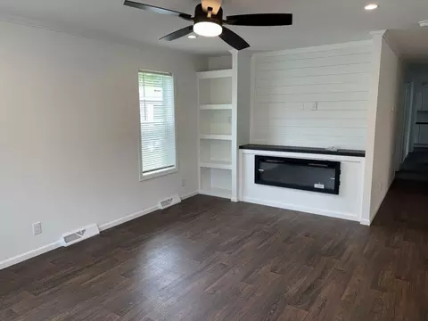 352 Cimarron, Lake Elmo, MN 55042