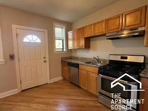 896 Green Bay Rd #16, Winnetka, IL 60093