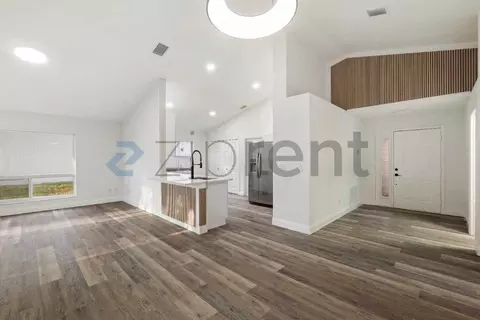 3656 Eversholt St, Clermont, FL 34711 photo 4