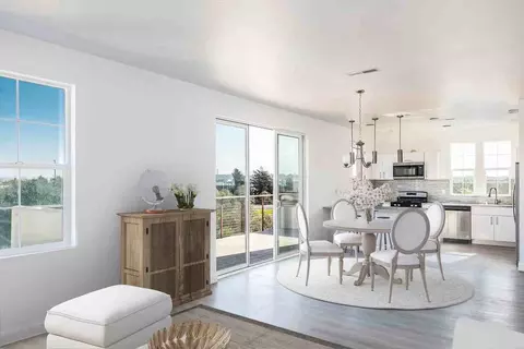 45 Blackbird Cir, Watsonville, CA 95076
