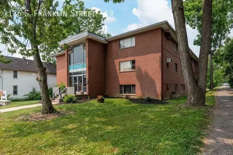 126 S Franklin St #19, Delaware, OH 43015