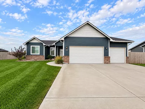 4606 S Doris Ct, Wichita, KS 67215