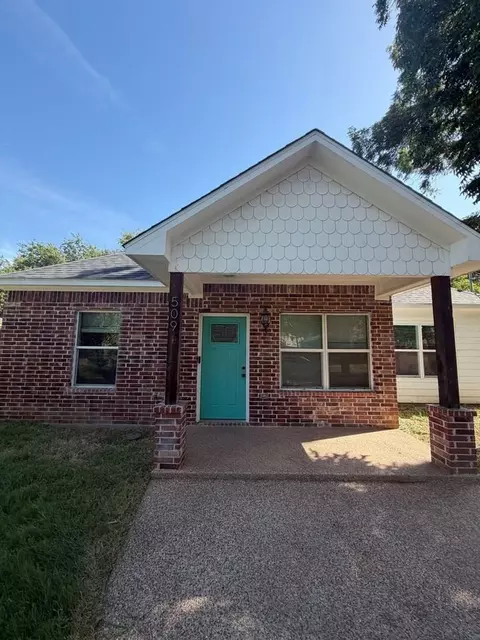 509 Hood St, Waco, TX 76704