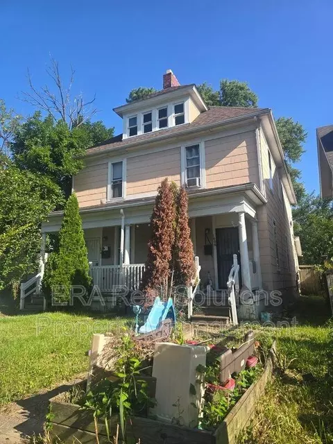 1604 Minnesota Ave, Columbus, OH 43211