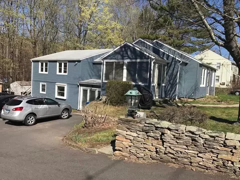85 Perry St #B, Unionville, CT 06085