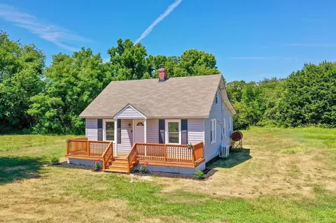 2302 Lighthouse View Dr, Heathsville, VA 22473