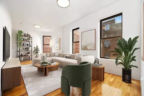 117 Perry St #17, New York, NY 10014