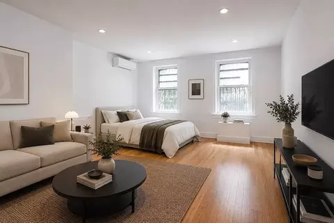 127 E 36th St #A, New York, NY 10016