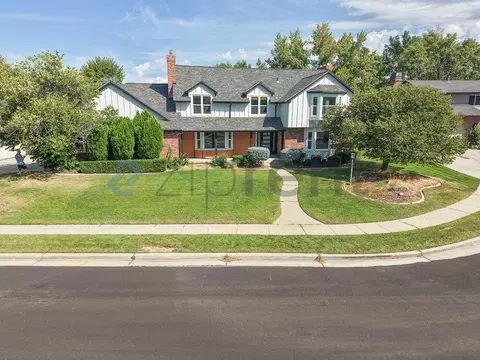 1935 E Brandon Park Pl, Sandy, UT 84092