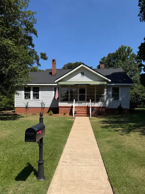 2808 3rd Ave, Opelika, AL 36801
