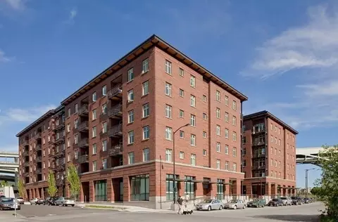 1550 NW 14th Ave, Portland, OR 97209