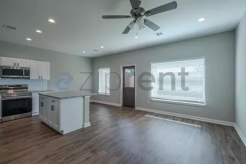 14010 Longstreet Rd #7C, Willis, TX 77318