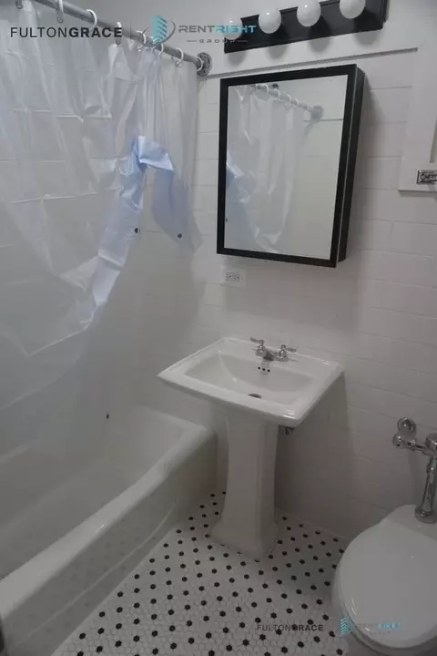 1712 W Albion Ave #1716GDNC, Chicago, IL 60626