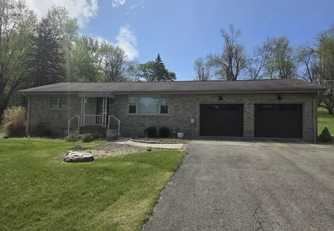 219 Sunset Dr #NA, Beaver Falls, PA 15010