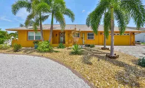 1801 El Rio Dr #NA, Sun City Center, FL 33573