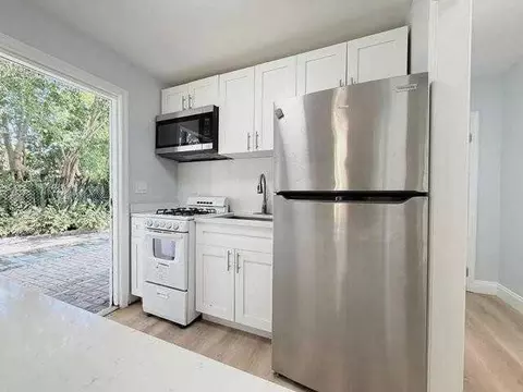 731 Tuscaloosa St, West Palm Beach, FL 33405