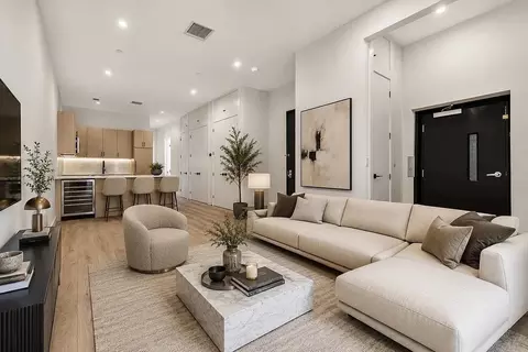 111 Reade St #1, New York, NY 10013