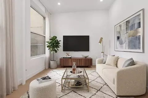 246 E 53rd St #5D, New York, NY 10022