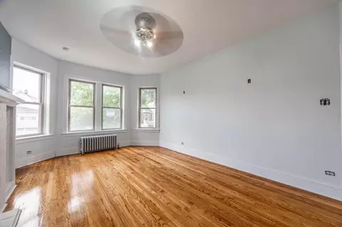 4212 N Bernard St #1, Chicago, IL 60618