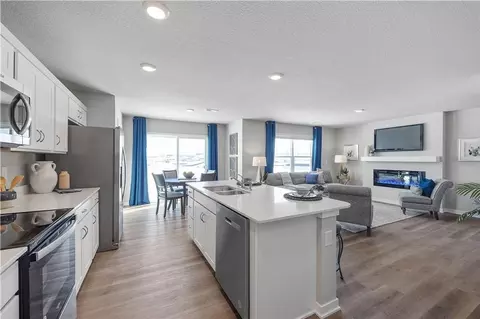 353 Juniper Dr, Waukee, IA 50263 photo 5