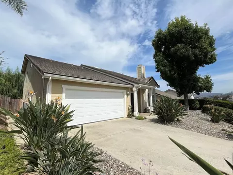 517 Heather Ridge Rd, San Marcos, CA 92078