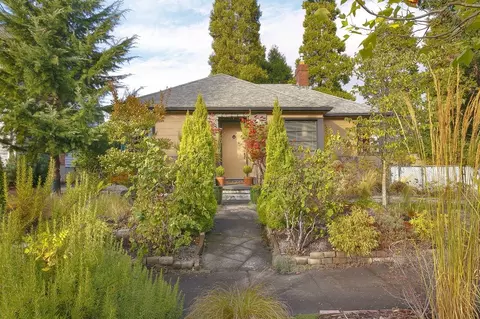 1215 N Holman St #1, Portland, OR 97217