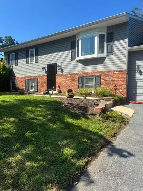 432 Maryland Ave, Lake Shore, MD 21122