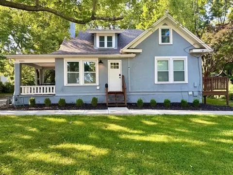 8201 W 80th St, Overland Park, KS 66204