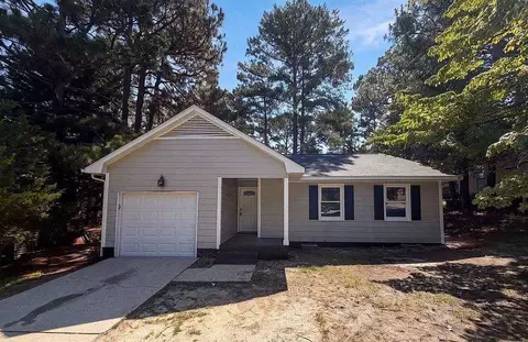 5315 Westminster Dr, Fayetteville, NC 28311