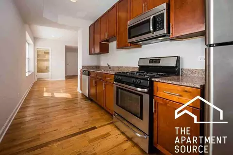 7229 N Rogers Ave #3E, Chicago, IL 60645
