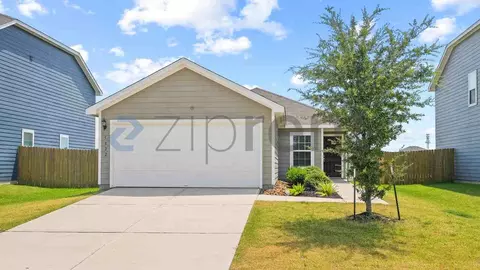 5822 Sapphire Lagoon Rd, Mont Belvieu, TX 77523