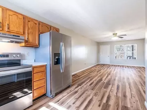 20 Scottsdale Dr #6, Asheville, NC 28806