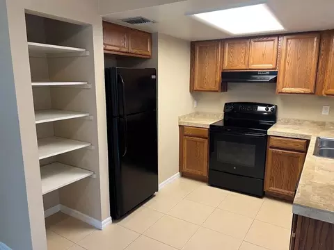 507 E Hazzard Ave #4, Eustis, FL 32726 photo 9