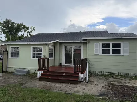 3527 Dartmouth Ave N, Saint Petersburg, FL 33713