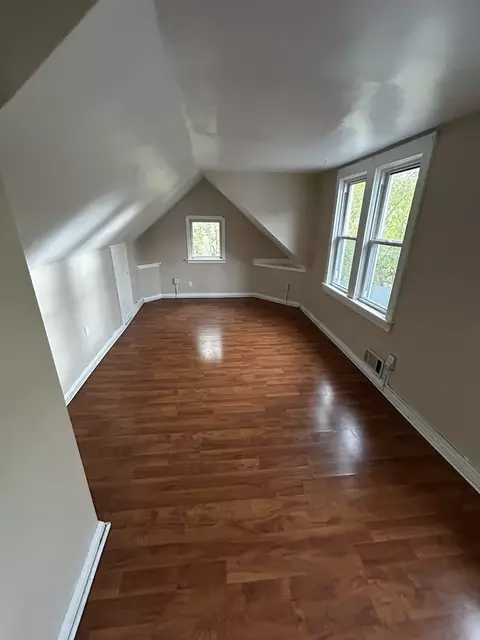 917 W Cross St #4, Ypsilanti, MI 48197