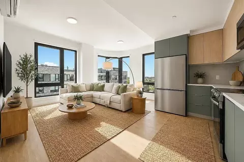 2201 Beverley Rd #431, Brooklyn, NY 11226